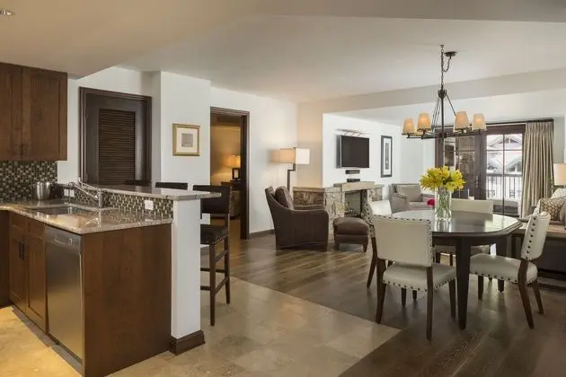 Madeline Hotel & Residences, Auberge Resorts Collection
