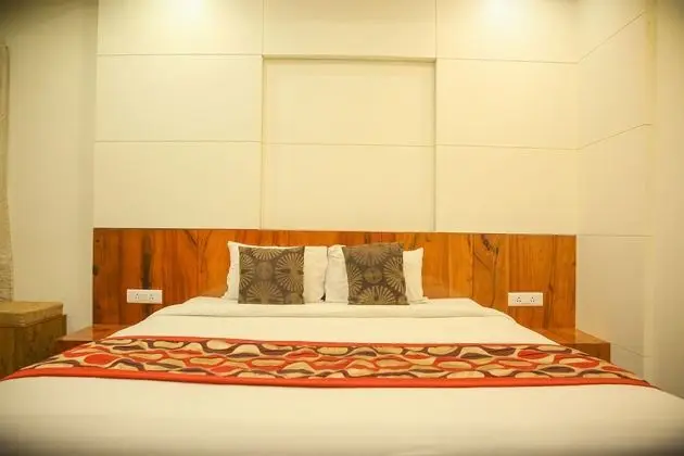 Hotel Madhuri Executive