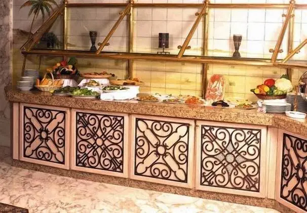 Madinah Marriott Hotel - Kahvaltı