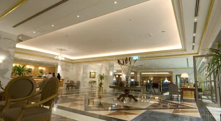 Madinah Movenpick Hotel - Lobi