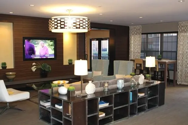 Madison at Ballston by Exec Apartments