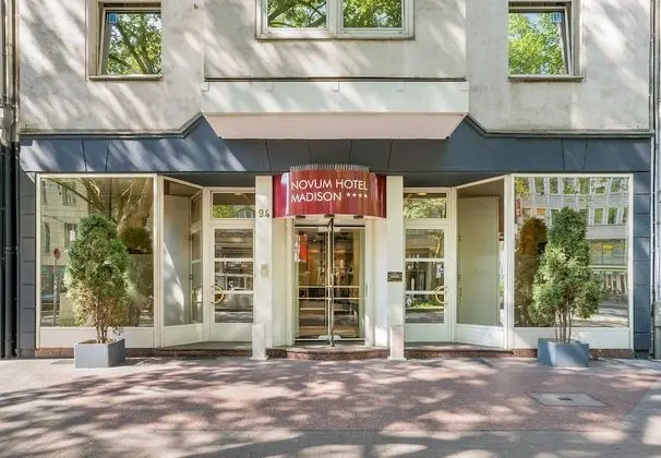 Hotel Madison - Dış Mekan