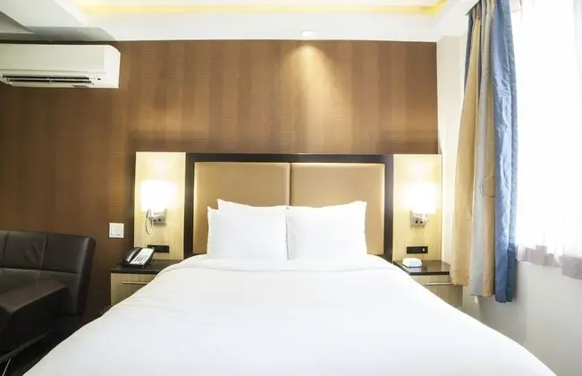 Madison LES Hotel - Oda