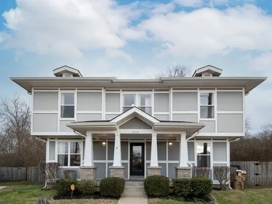 Madison Manor - 1