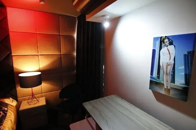 Madison Hotel & Suites - Adults Only - Oda Düzeni