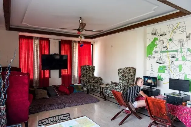 Madpackers Delhi - Lobi
