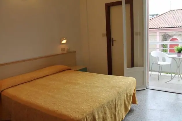 Hotel Madrid - Oda