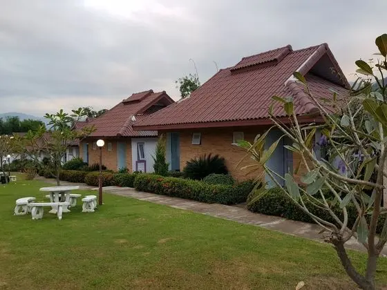Mae Klang Banyen Hill