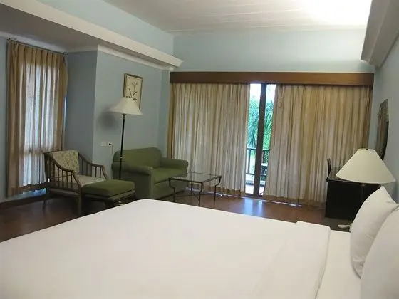 MAE PIM RESORT HOTEL - Oda