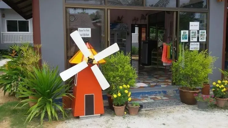 Maehaad Garden Inn - Lobi