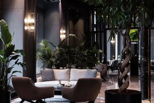 The Maestro Hotel - Lobi