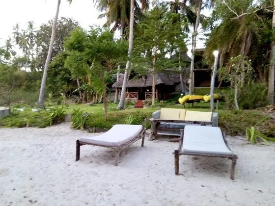 Mafia Beach Bungalows