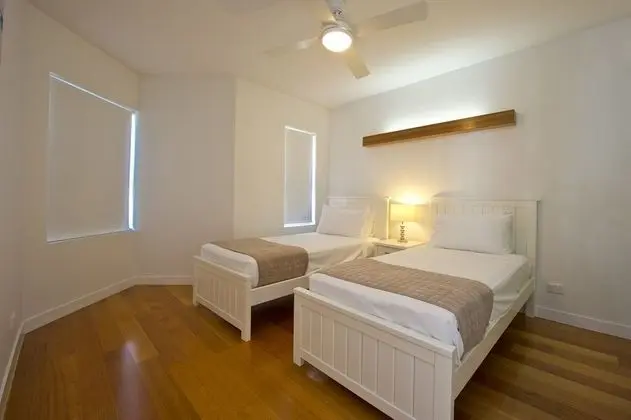 Maggies Beachfront Apt. 10 - Oda