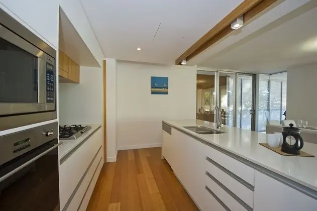 Maggies Beachfront Apt. 12 - Mutfak