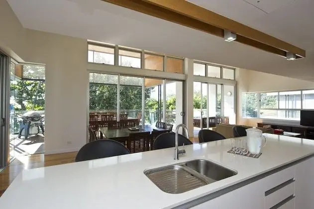 Maggies Beachfront Apt. 5 - Oda Düzeni