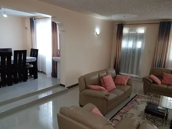 Maggys Airport Guest House - Hostel