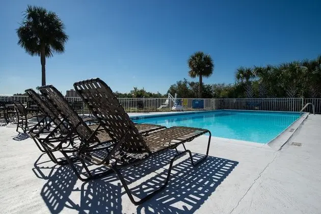 Magic Castle Inn and Suites - Havuz
