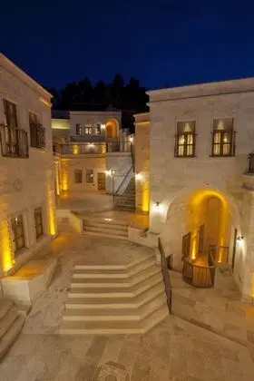 Magic Cave House - 10