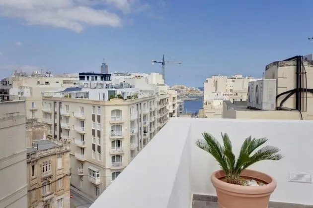Magical Rooftop Penthouse Best Location IN Sliema