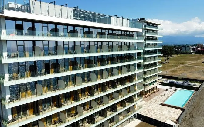 Magnetic Beach Resort