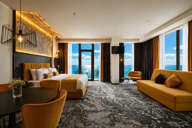 Magnetic Beach Resort - Genel