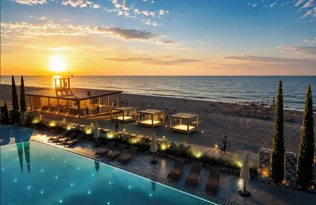 Magnetic Beach Resort - Plaj