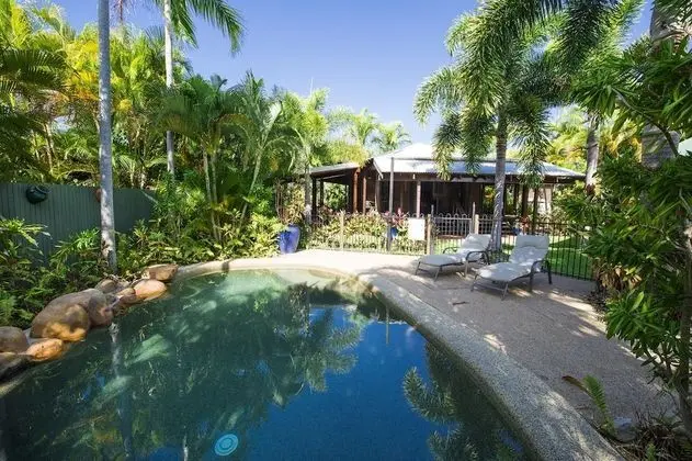 Magnetic Cottage - Havuz