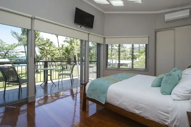 Magnetic Docks Townhouse 9 - Oda