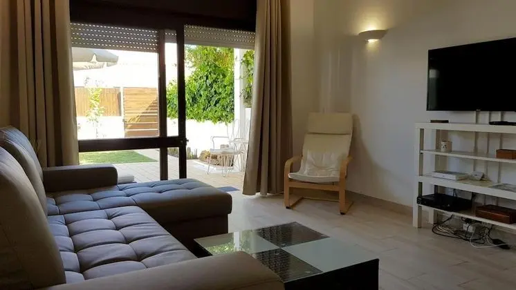 Magnific Studio With a Cozy Garden 5 Minutes to the Beach - Oda