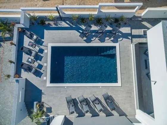 Villa Magnifica Apartments with pool - Havuz