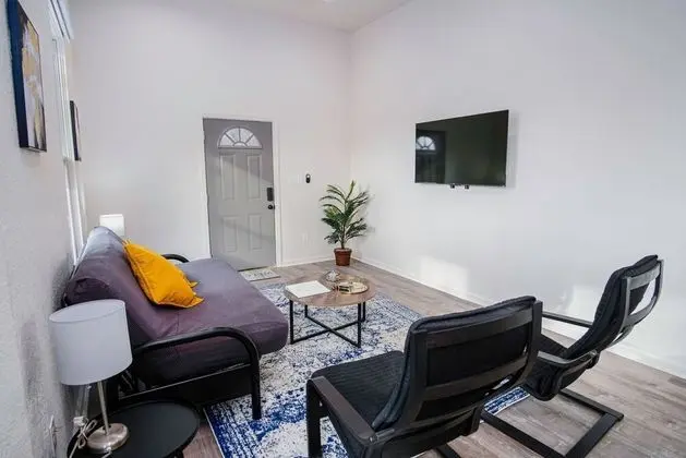 Magnificent 4BR Near Famous Riverwalk and Downtown - İç Mekan