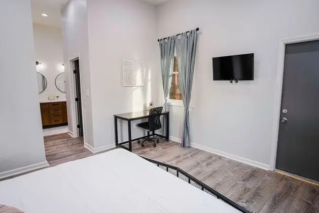 Magnificent 4BR Near Famous Riverwalk and Downtown - Oda