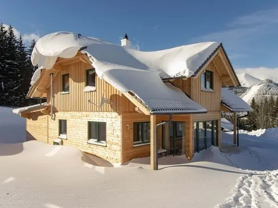 Magnificent Chalet in Hohentauern With Bubble Bath & Sauna