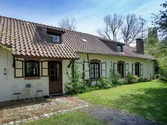 Magnificent Farmhouse in Sint Joost With Private Pool