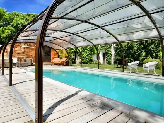 Magnificent Holiday Home in Baronville With Heated Pool & Billiards - Havuz