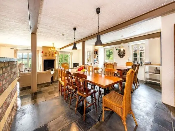Magnificent Holiday Home in Sint-martens-voeren With Garden - Yerinde Yemek