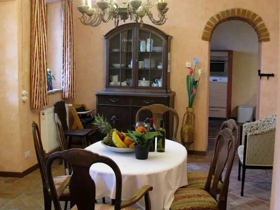Magnificent Mansion in Bastia Mondovi With Swimming Pool - Yerinde Yemek