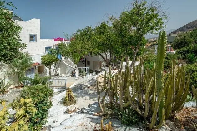 Magnificent View Nice Double Room With Shared Pool and Ac - Dış Mekan