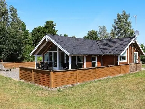 Magnificient Holiday Home in Væggerløse With Sauna