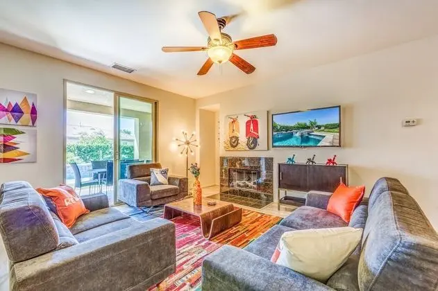 Magnolia by Avantstay Magnificent Coachella Valley Oasis w/ Pool & Spa - İç Mekan