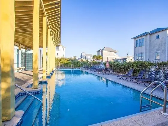 Magnolia House - Havuz