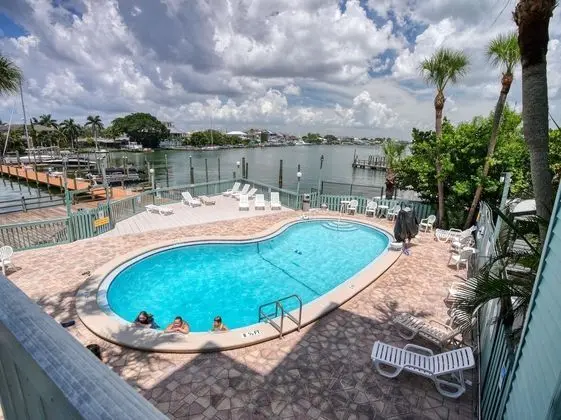 Magnuson Hotel Clearwater Beach - Dış Mekan