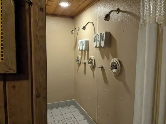 Magnuson Hotel Copper Crown - Spa