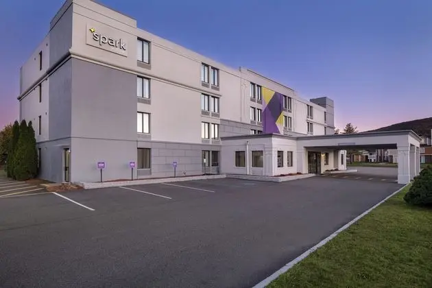 Magnuson Hotel Fishkill - Dış Mekan