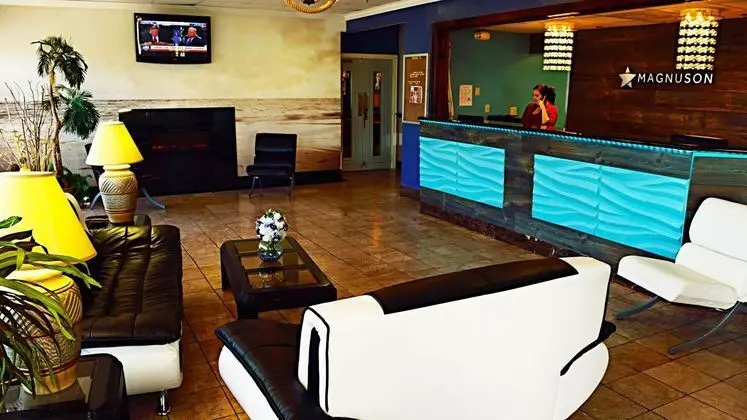 Magnuson Hotel Waterfront Marina New Port Richey - Lobi