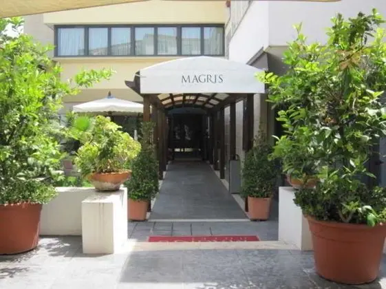 Magris Hotel