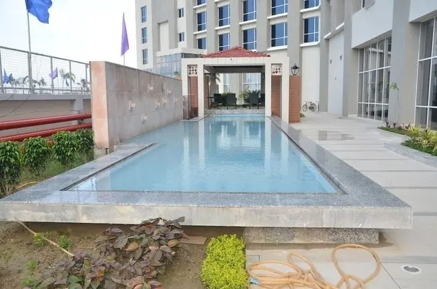 Maha Bodhi Hotel Resort Convention Centre - Dış Mekan