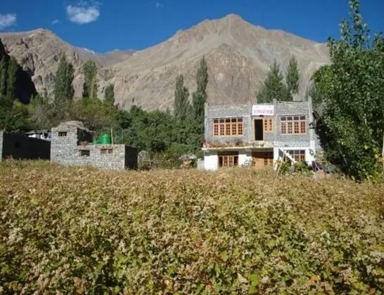 Maha Guest House - Dış Mekan