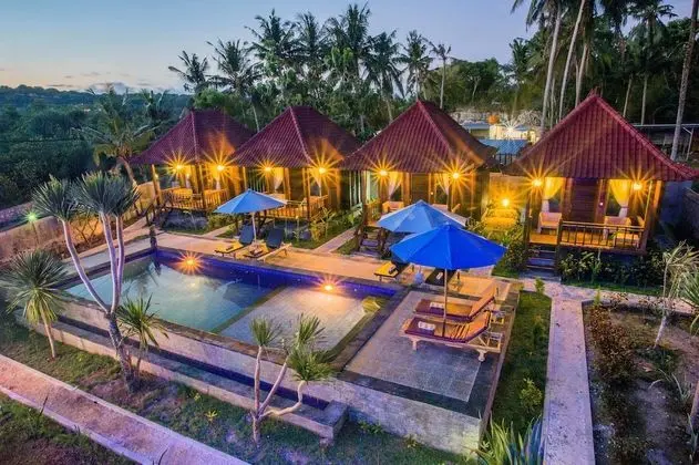 Maha Guru Huts