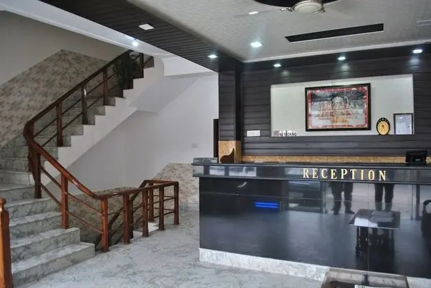 Hotel Maha Luxmi Palace - Lobi